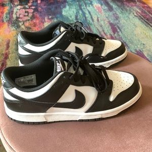 Nike Dunks Low
